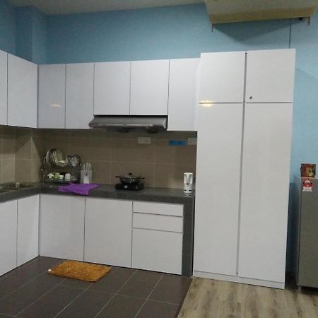 齐妮亚度假屋 古晋 外观 照片
